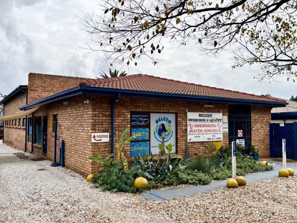 900 m² Commercial space
