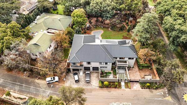 6 Bedroom House