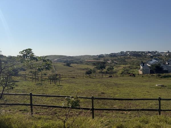 1 690 m² Land