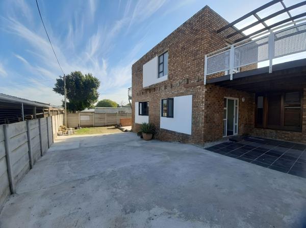 1 Bedroom House