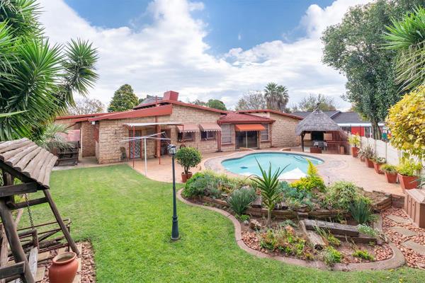 5 Bedroom House