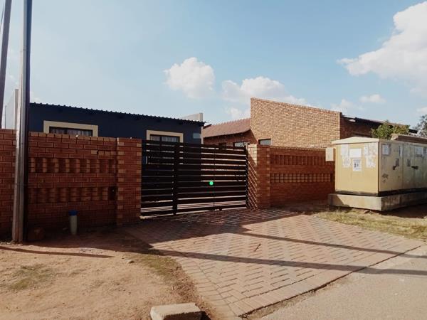 2 Bedroom House