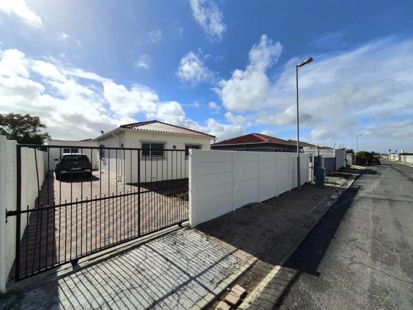 2 Bedroom House