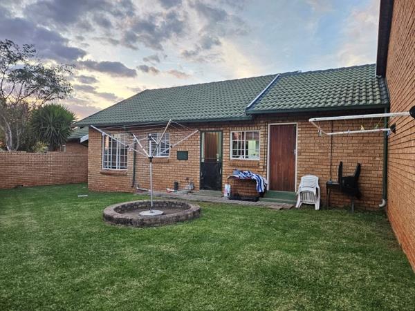 2 Bedroom Simplex