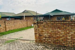 2 Bedroom Townhouse