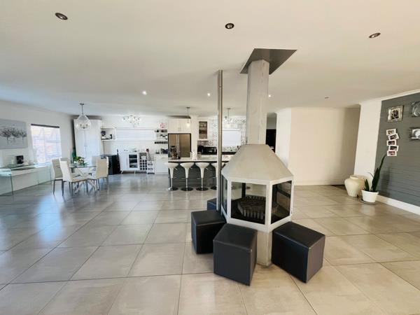 5 Bedroom House