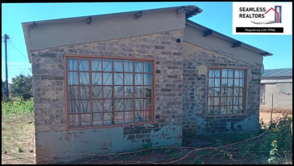 2 Bedroom House