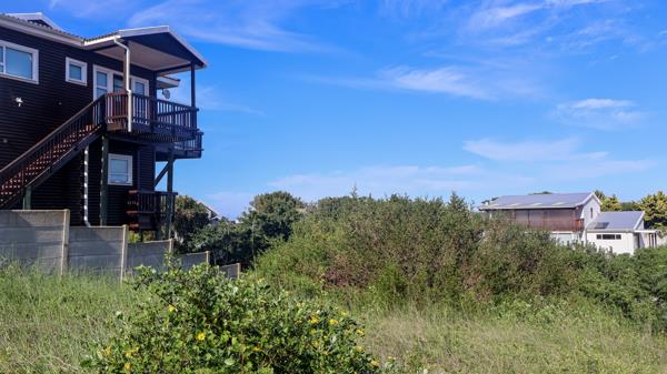 725 m² Land