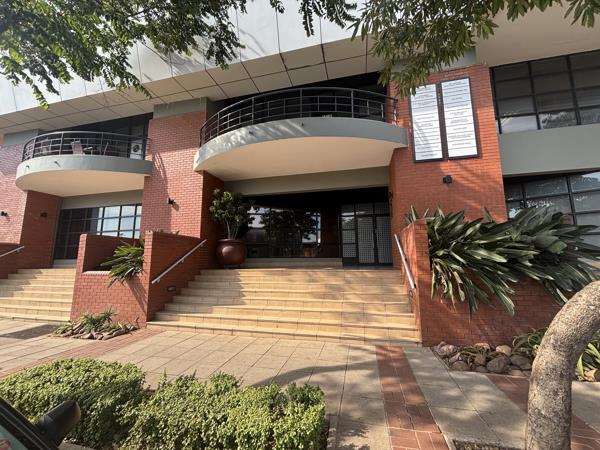 120 m² Commercial space