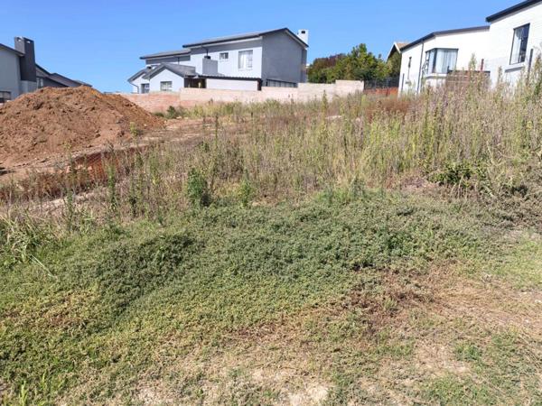 801 m² Land