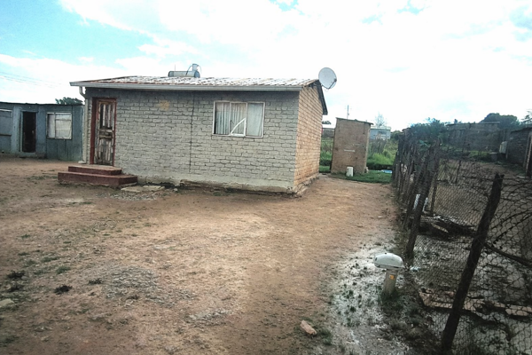 2 Bedroom House
