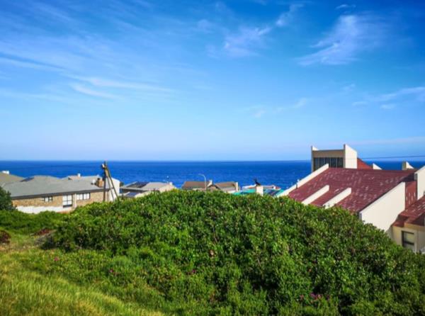869 m² Land