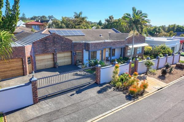 6 Bedroom House