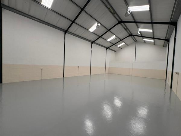 352 m² Industrial space