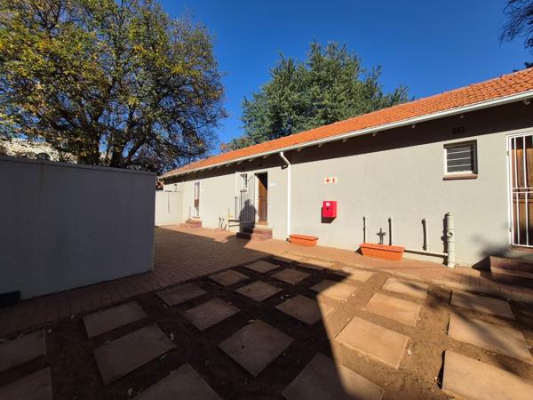 163 m² Commercial space