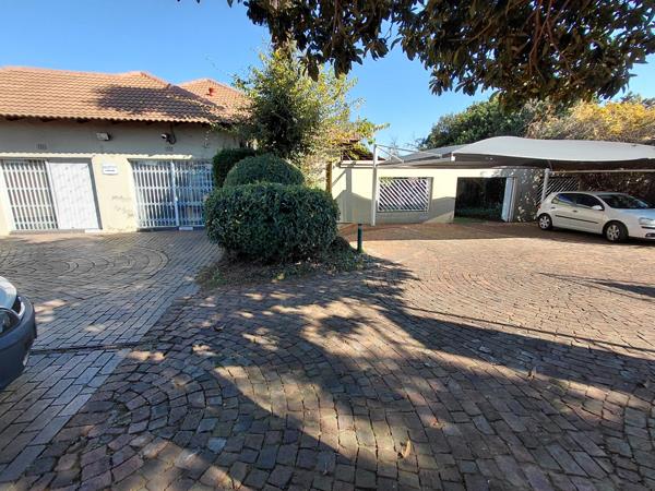 800 m² Office Space