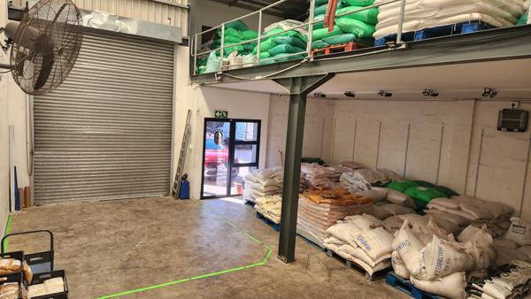 180 m² Commercial space
