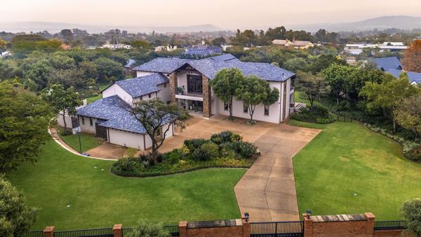 5 Bedroom House