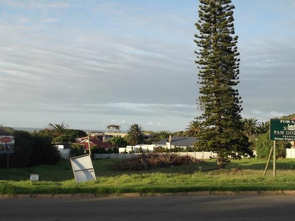1 487 m² Land