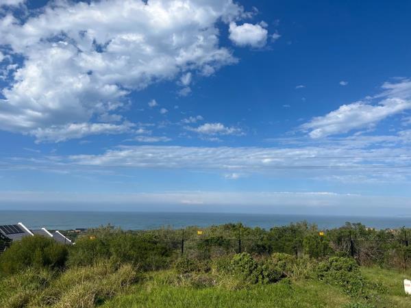 1 060 m² Land