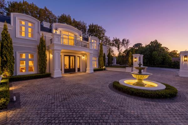 8 Bedroom House