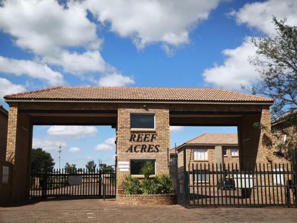 2 Bedroom House