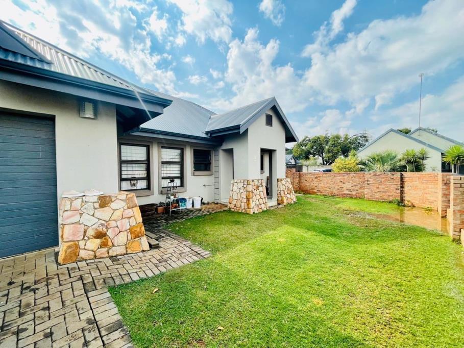 3 Bedroom Townhouse