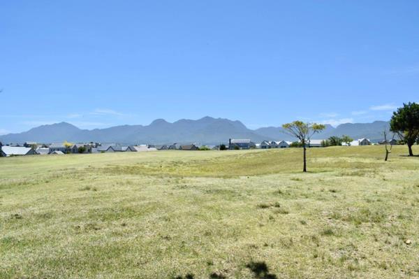 1 000 m² Land