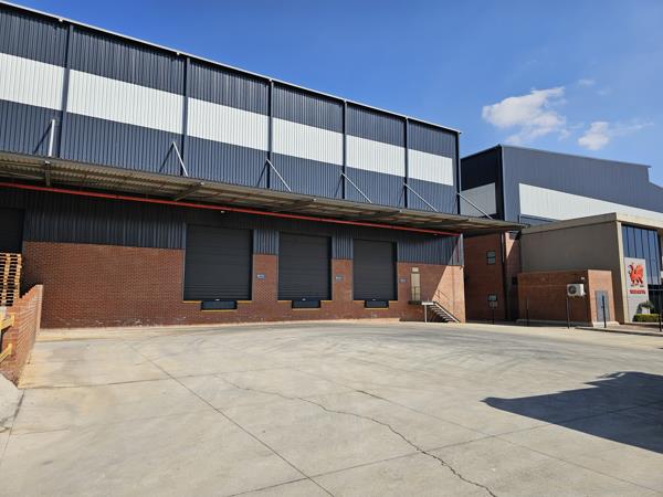 6 940 m² Industrial space