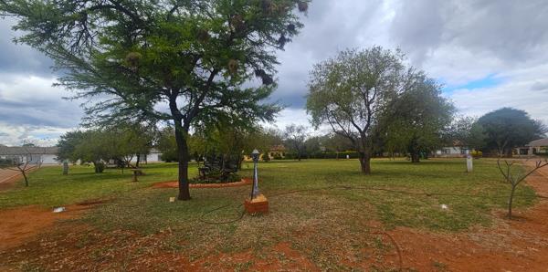 317 m² Land