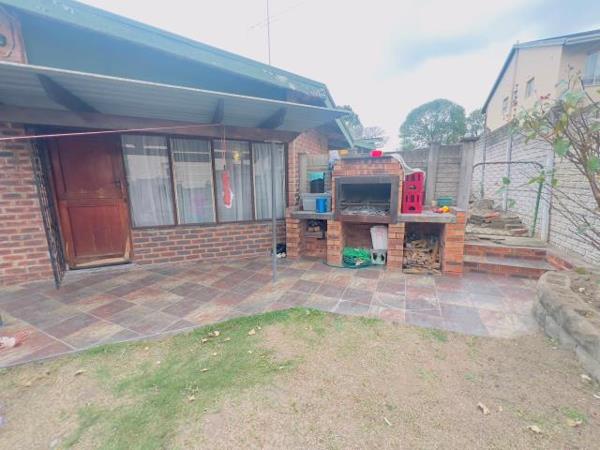 2 Bedroom Simplex