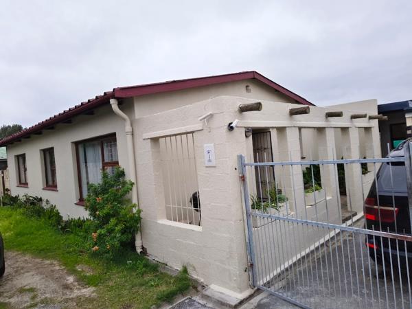 3 Bedroom Garden Cottage