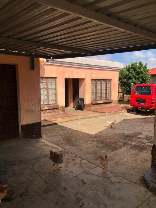 2 Bedroom House