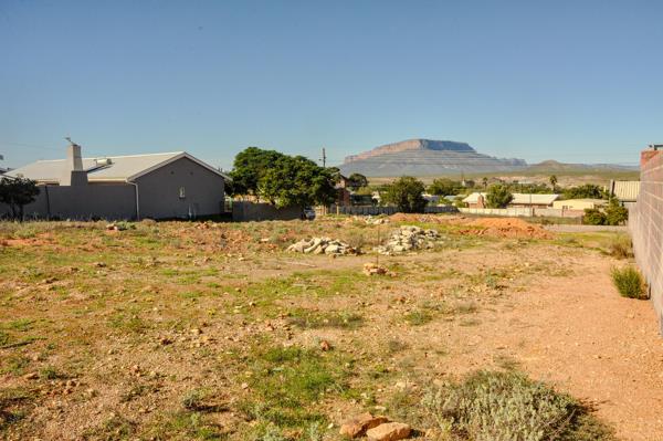 965 m² Land