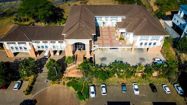 829 m² Commercial space