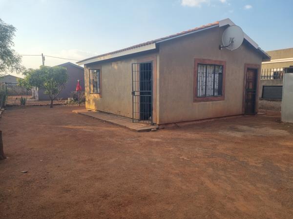 2 Bedroom House