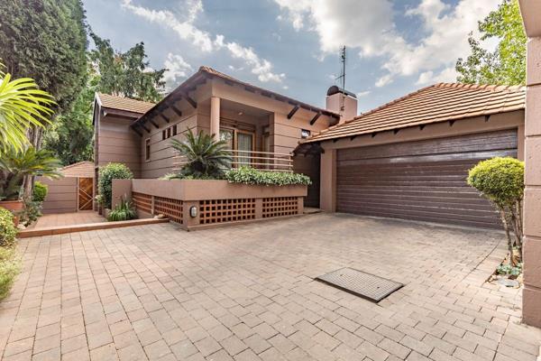 6 Bedroom House