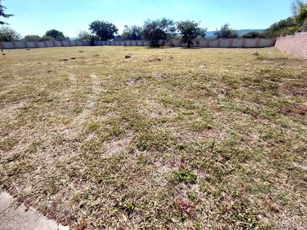 1 231 m² Land
