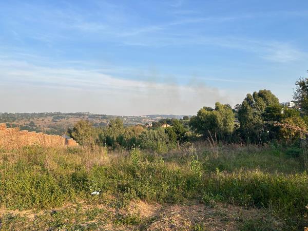 1 792 m² Land