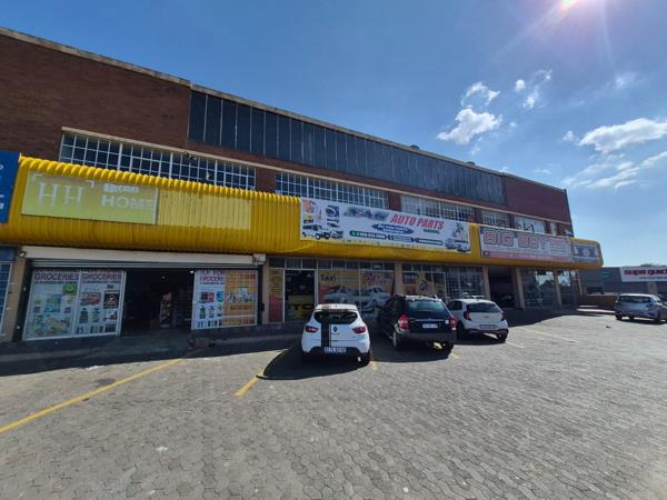 390 m² Commercial space