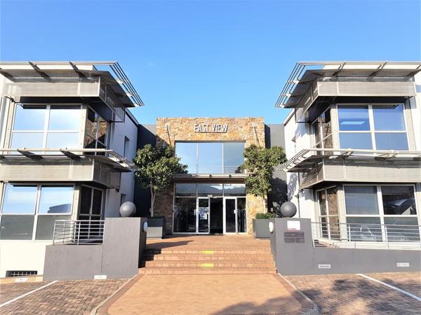 220 m² Commercial space