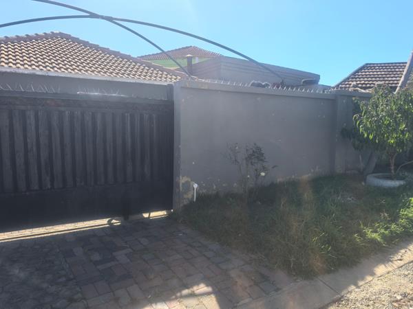 2 Bedroom House