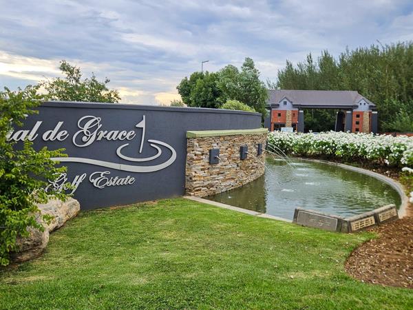 660 m² Land