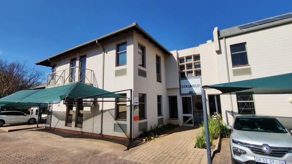 163 m² Office Space