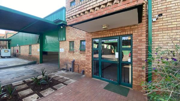 621 m² Industrial space
