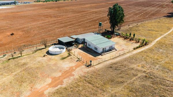 2.4 ha Farm