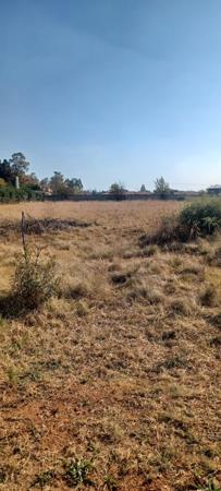 2 000 m² Land