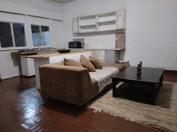 1 Bedroom House