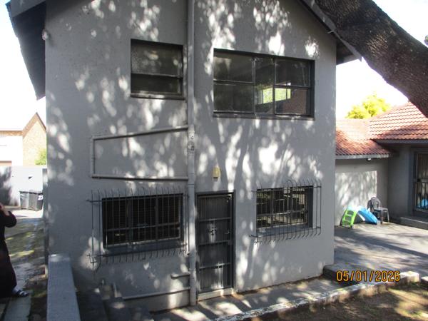 2 Bedroom Garden Cottage