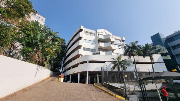 86 m² Commercial space